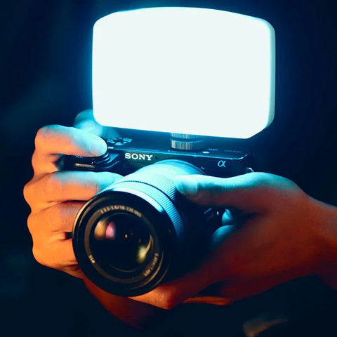 Ulanzi VIJIM VL120 Belysning LED för foto / video - 3100mAh internt batteri - 1250lux - kit - Action King