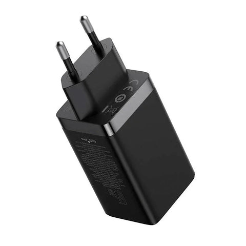 Baseus GaN5 PRO Fast Charger - Väggladdare - Snabbladdare QC4+ / PD 65W - 100-240V till USB - 3xUSB Typ A/C - Svart