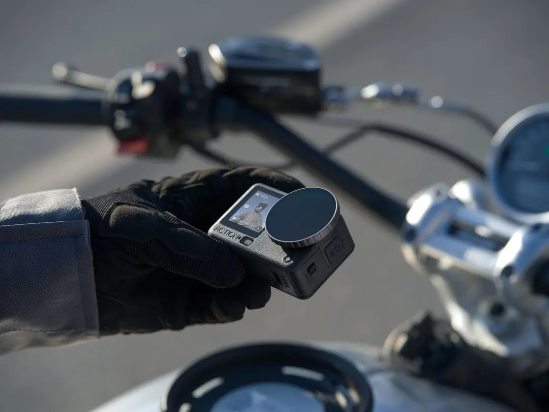 DJI Osmo Action 6 Adventure Combo