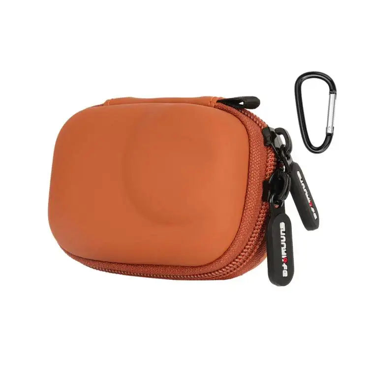 Portabel väska för DJI Osmo Action kameror. Skyddar och organiserar din utrustning.