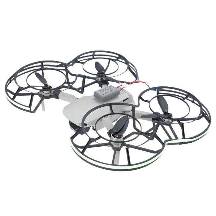 DJI Neo 2 LED-list. Förbättra drönarens synlighet med stark, integrerad LED-belysning. Effektivt ljus.